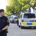 Stockholmis tulistati läbi akna korteris naist, kes haiglas suri