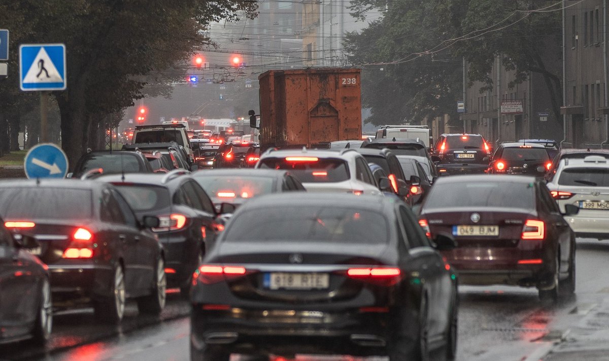 Isikliku sõiduauto töösõitudeks kasutamise hüvitise piirmäära muudeti viimati 2011. aastal.