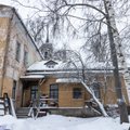 ФОТО | Неисправная проводка вызвала пожар в приходском доме Тартуского Успенского собора. Пожилая староста храма находится в тяжелом состоянии