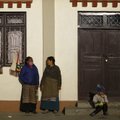 Nepalis on kümneid tuhandeid dokumentideta tiibeti põgenikke, keda ei osata maavärina järel isegi otsida