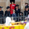 ФОТО | Королевские похороны: во что были одеты члены королевской семьи в этот печальный день