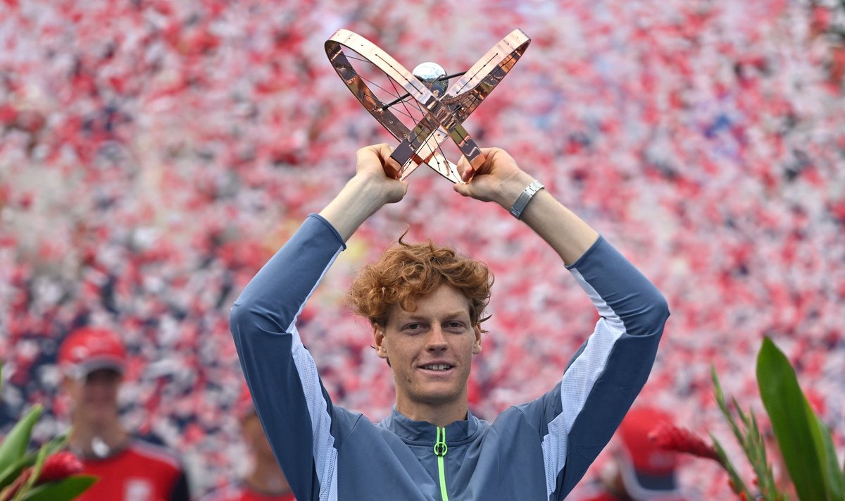 Jannik Sinner võidutses Toronto tippturniiril.
