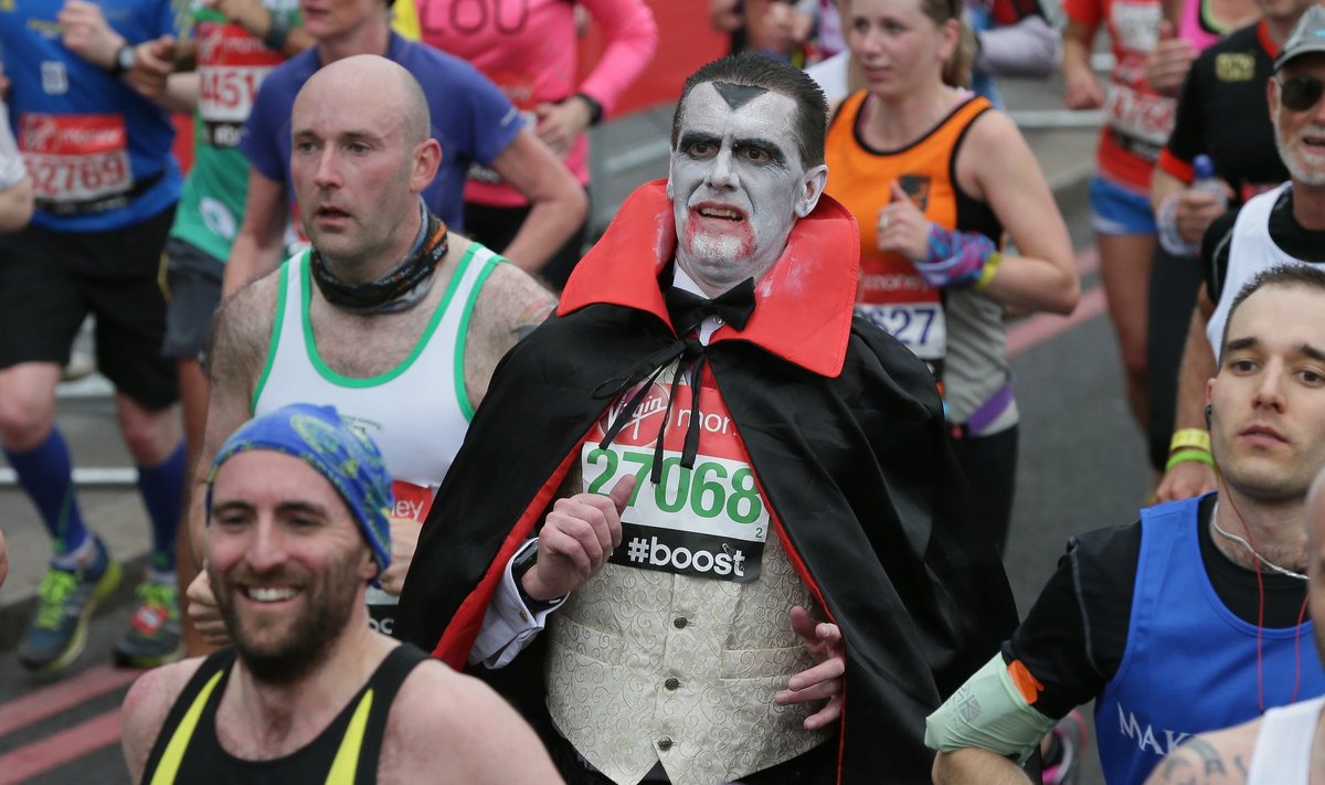Dracula Londoni maratonil 2015