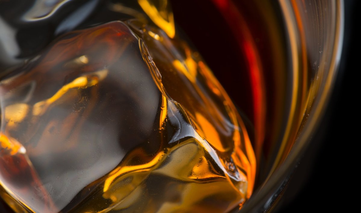 Seguviskide sarja loojateks on Johnnie Walkeri viskimeistritite tiim, kes on pikka aega otsinud uusi maitseid. 