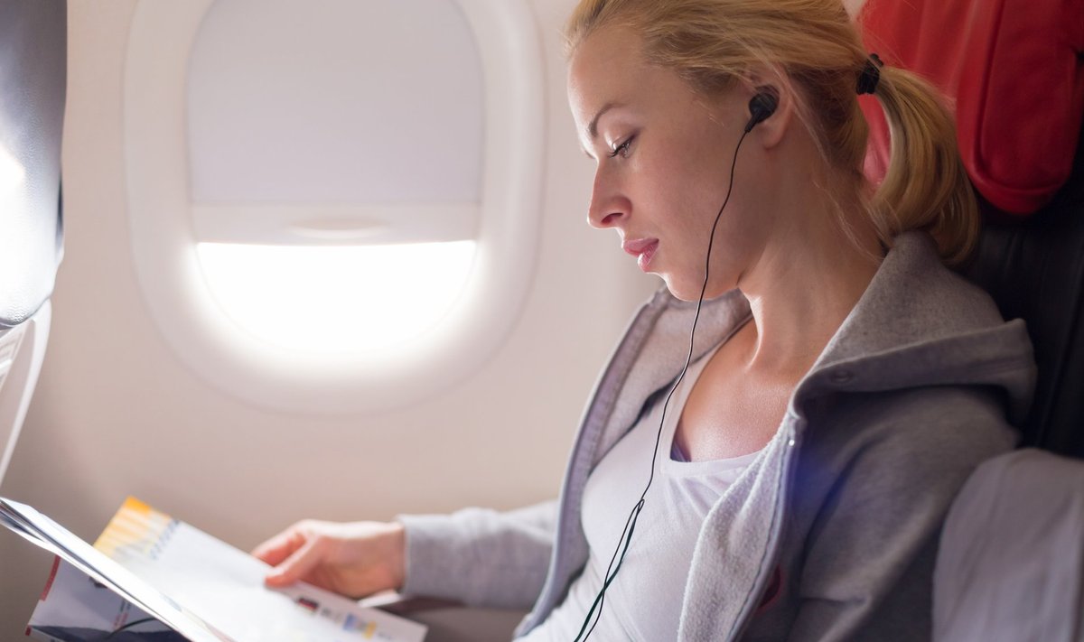 Survetunde vastu kõrvades lennureisi ajal aitab neelamine.
