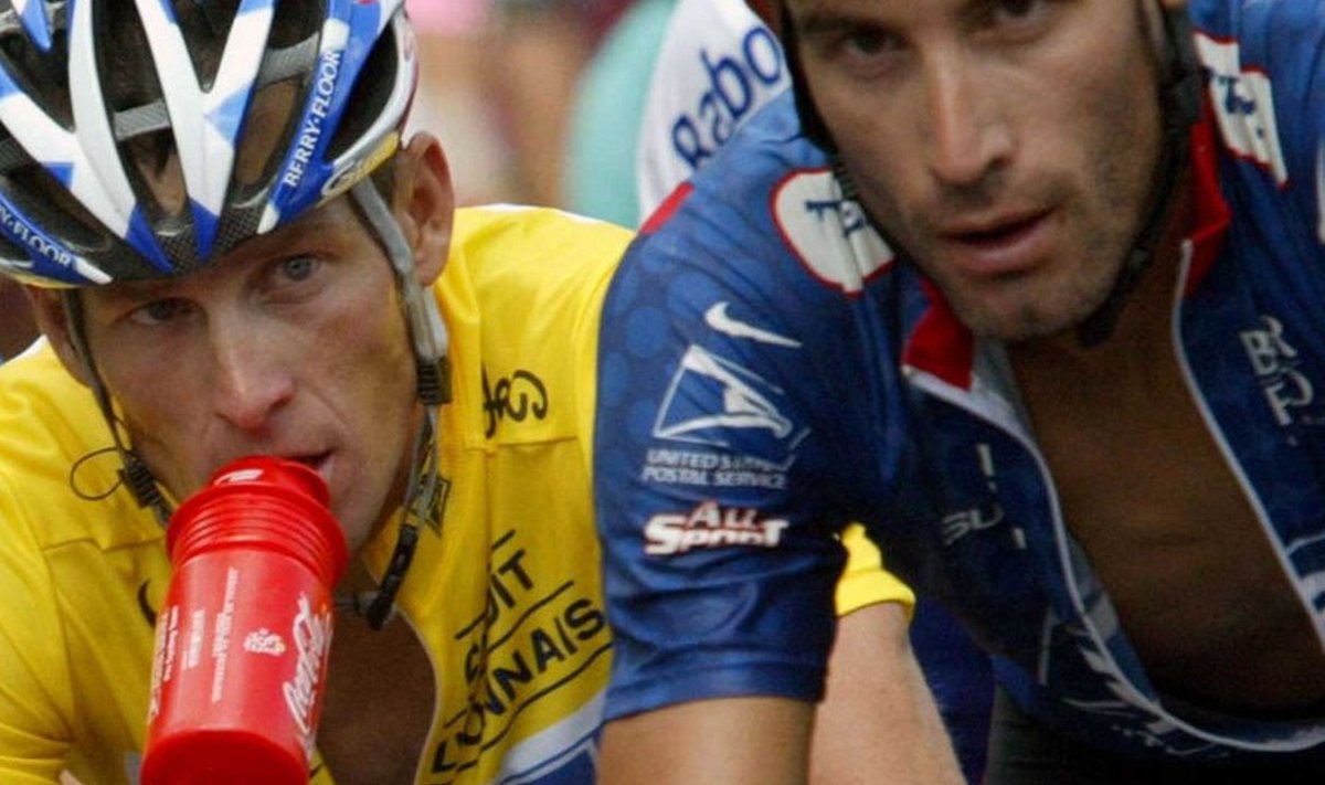 Kõigi Tour de France’i tiitlivõitude ajal Lance Armstrongi (vasakul) võistkonnakaaslaseks olnud George Hincapie (paremal) väidab, et nad mõlemad kasutasid keelatud aineid.