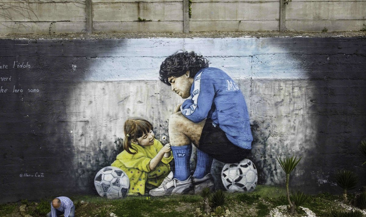 Diego Maradona mälestus elab edasi nii raamatutes, filmides kui ka seinamaalingutes.