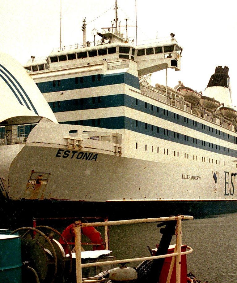 ENNE REISI: Avatud visiiriga reisipraam Estonia Tallinna sadamas. Visiiri purunemine ja irdumine põhjustas 28. septembril 1994 laeva uppumise.