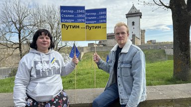 VIDEO | „Te olete provokaatorid – see on meie pidu!“ Ukraina lipuga Narva promenaadile tulnud õpetajad sõimati läbi