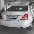 Varsti ka Eestis? Vene luksusautod koguvad Helsingi parklates tolmu