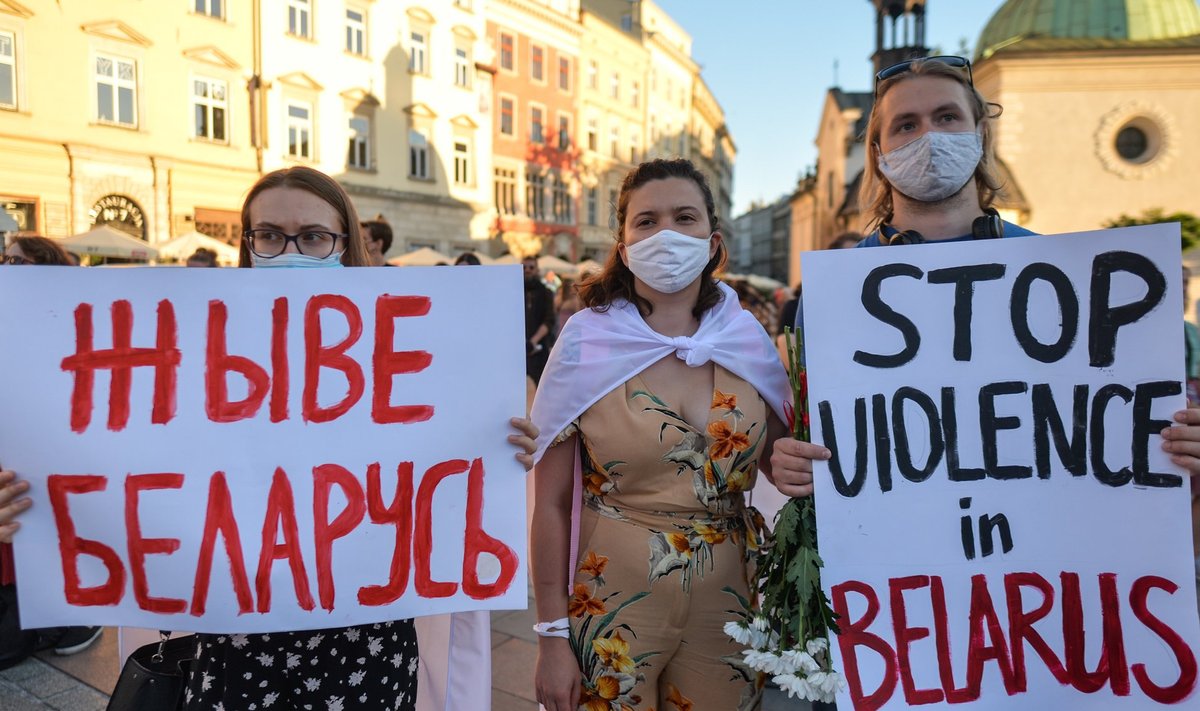 Pärast Valgevene presidendivalimisi on opositsiooni rahumeelsed protestid vägivaldselt maha surutud. 