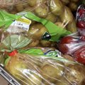 „Пакеты с зеленым картофелем „заботливо“ складывают в отдельную телегу и продают по скидке“: житель Таллинна возмущен качеством продукции в Maxima