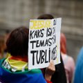 ФОТО | Полсотни человек участвовали в таллиннском марше в поддержку польских сексменьшинств