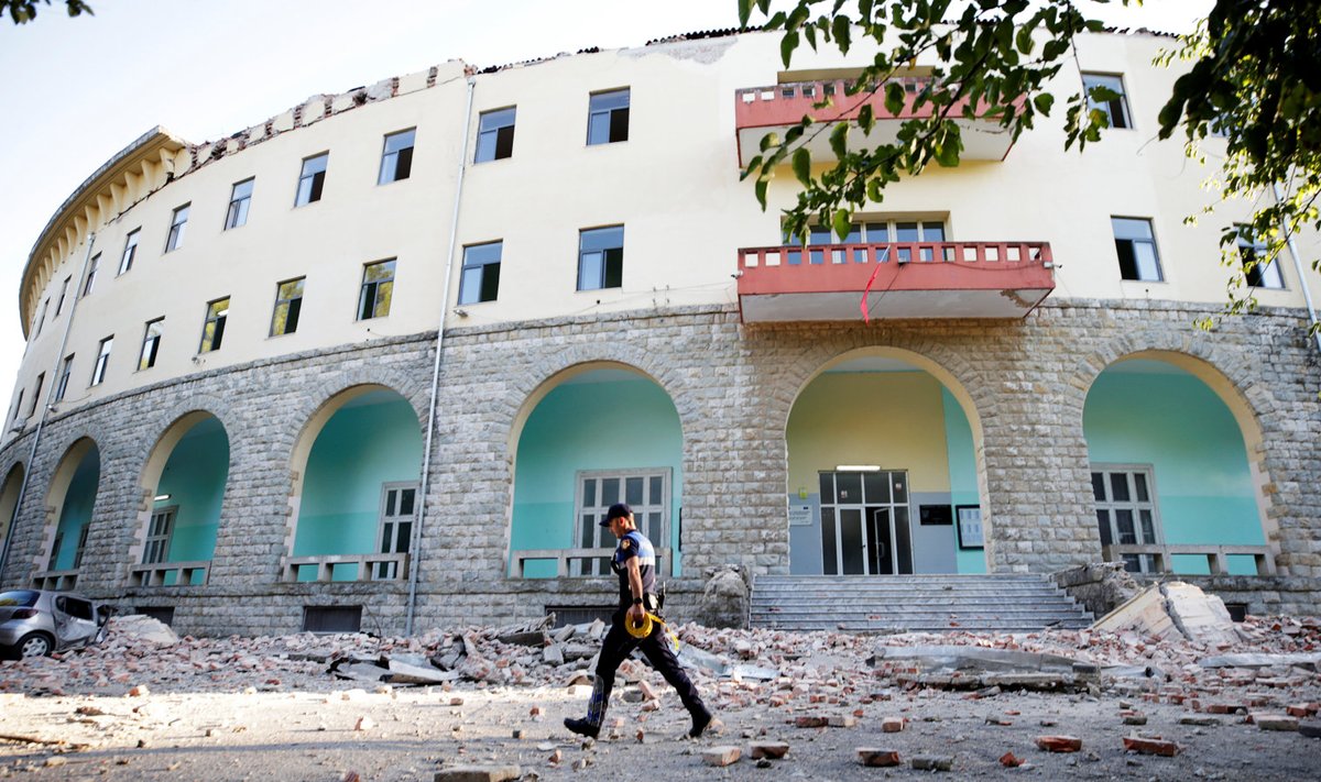 Tugev maavärin kahjustas Albaanias mitmeid suuri ja väiksemaid hooneid.