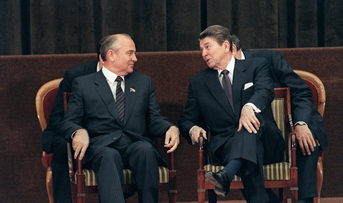Gorbatšov ja Reagan 1985. aastal Genfis