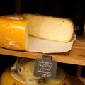 Россия собирается запретить импорт европейских фруктов и сыров