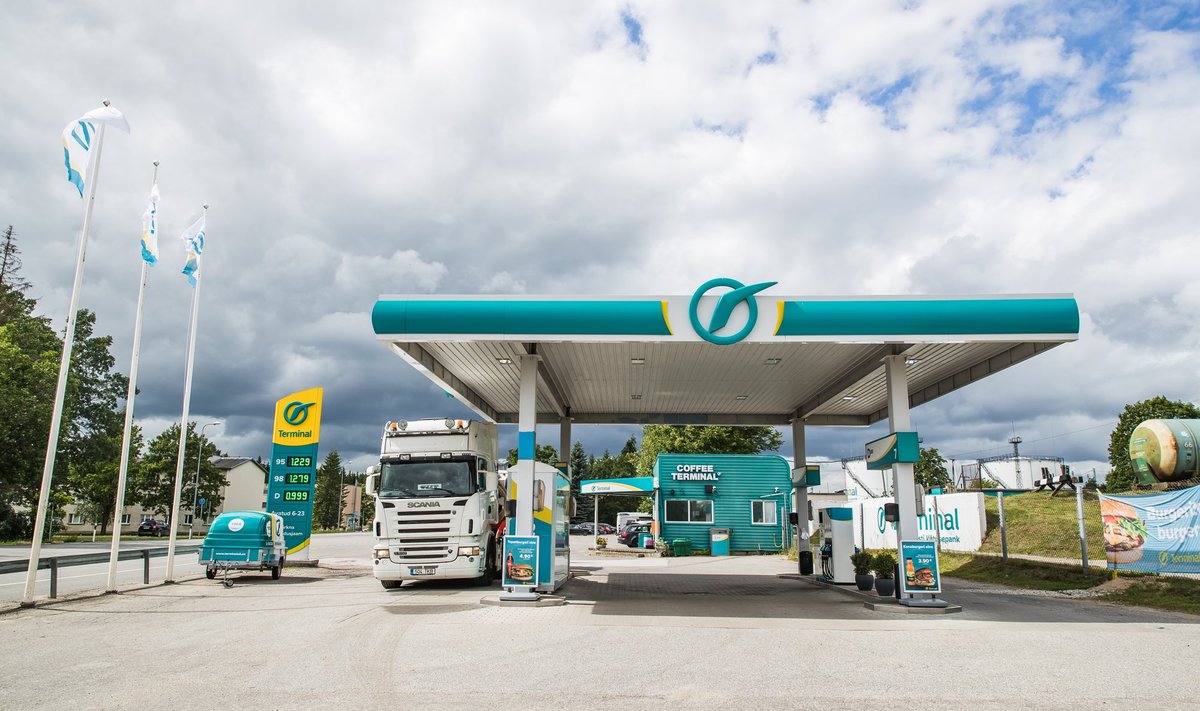Terminal Oil