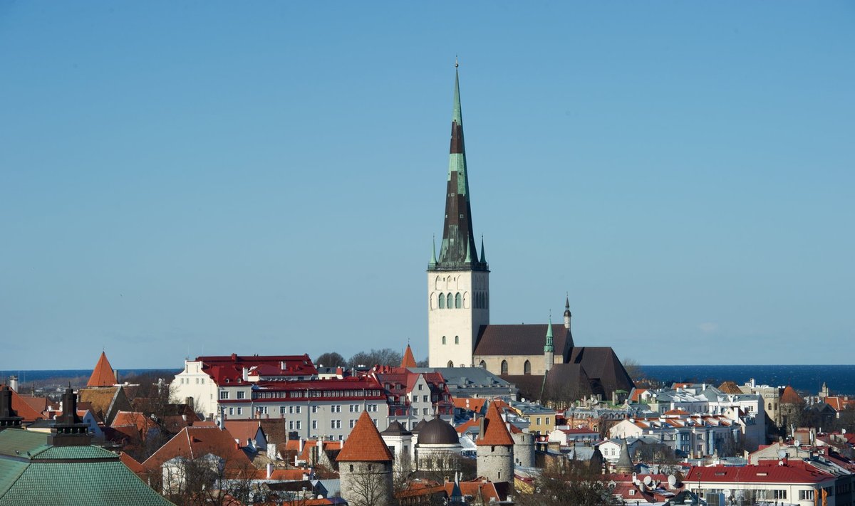 Oleviste kirik ja Tallinna vanalinn