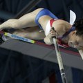 SUURÜLLATUS: Jelena Isinbajeva jäi teivashüppes kolmandaks