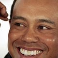 FOTOD: Tiger Woods sehkendas ka selle hiidtissiga