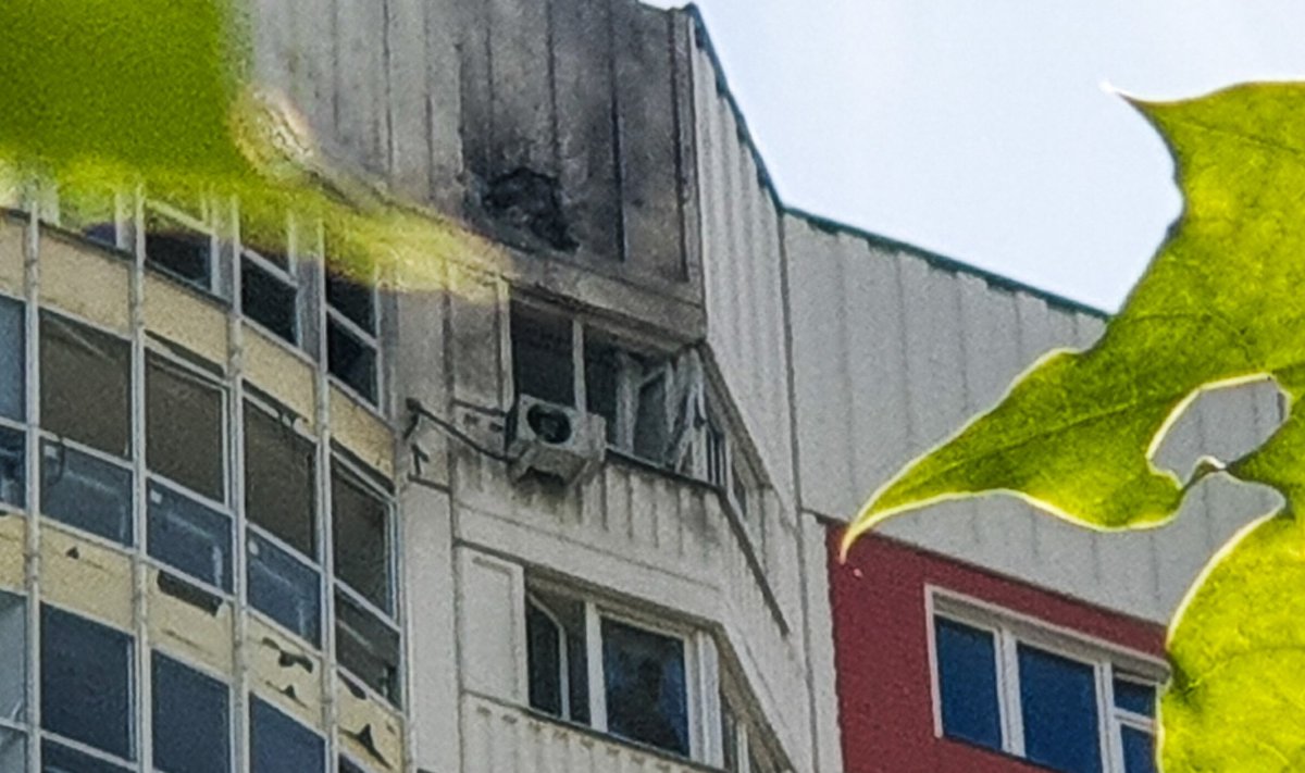 Повреждение московского дома в результате атаки