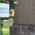 В Литве у советских памятников установили таблички, предупреждающие о несоответствии исторической правде. Посольство РФ недовольно