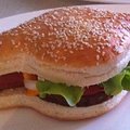 Kiirtoidumaailma uus kuum sõna on hot dog i ja hamburgeri ristsugutis hamdog