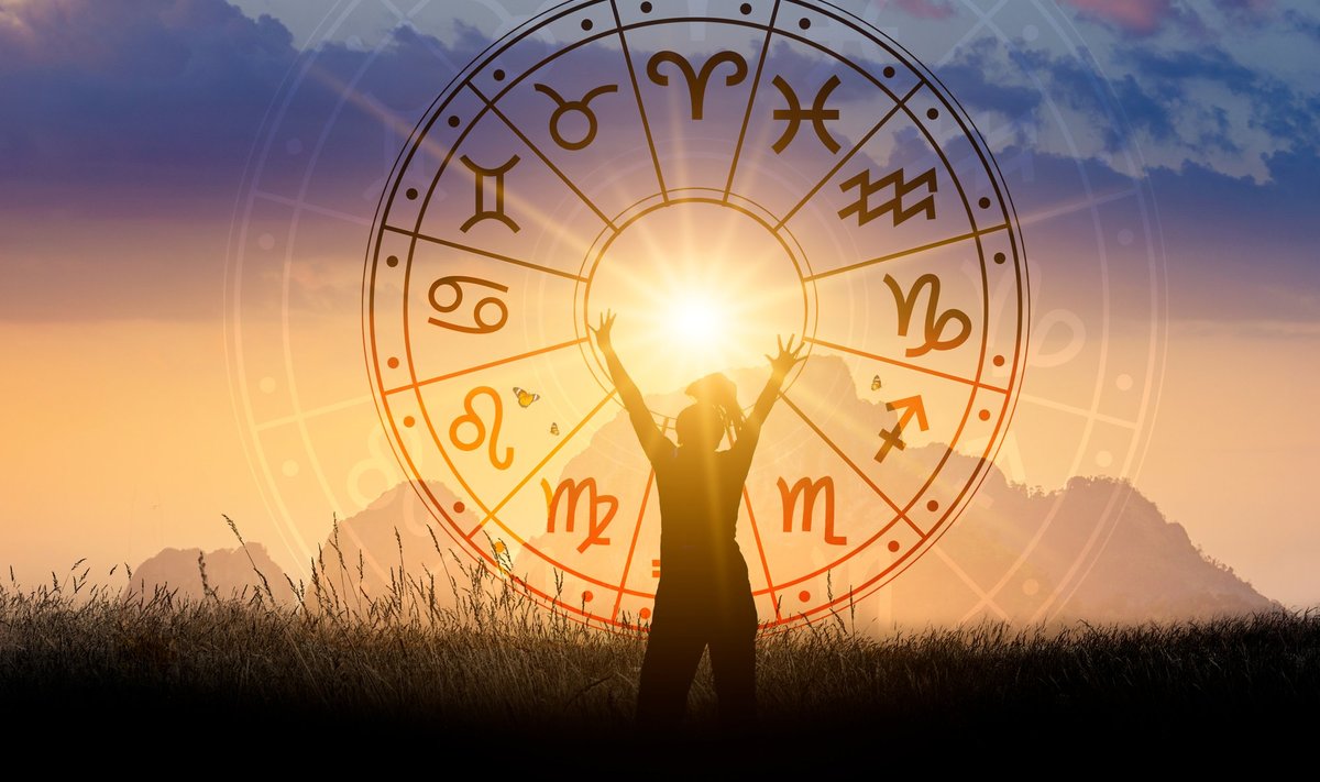 Zodiac,Signs,Inside,Of,Horoscope,Circle,Astrology,And,Horoscopes,Concept