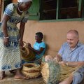 Ekrelane aitas Ghana maanaistel korve punuda