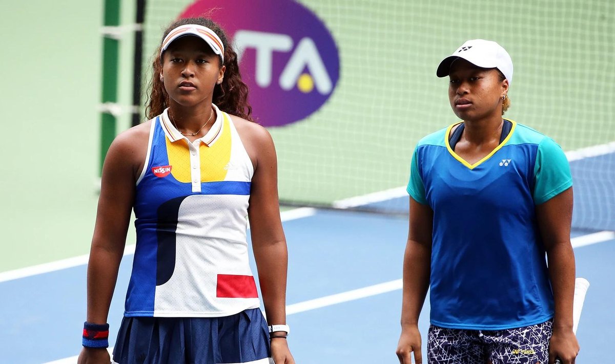 Naomi Osaka (vasakul) ja tema õde Mari Osaka (paremal)