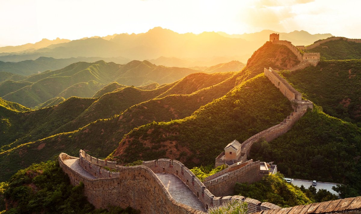 Suur Hiina müür on mõistagi reisi jooksul külastatavate vaatamisväärsuste hulgas.
