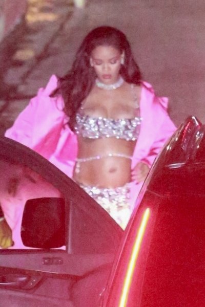Rihanna Oscari gala järelpeo riietus