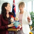 FOTOD | Kersti Kaljulaid tegi Uus-Meremaa peaministrile südamliku ja tähendusrikka kingituse