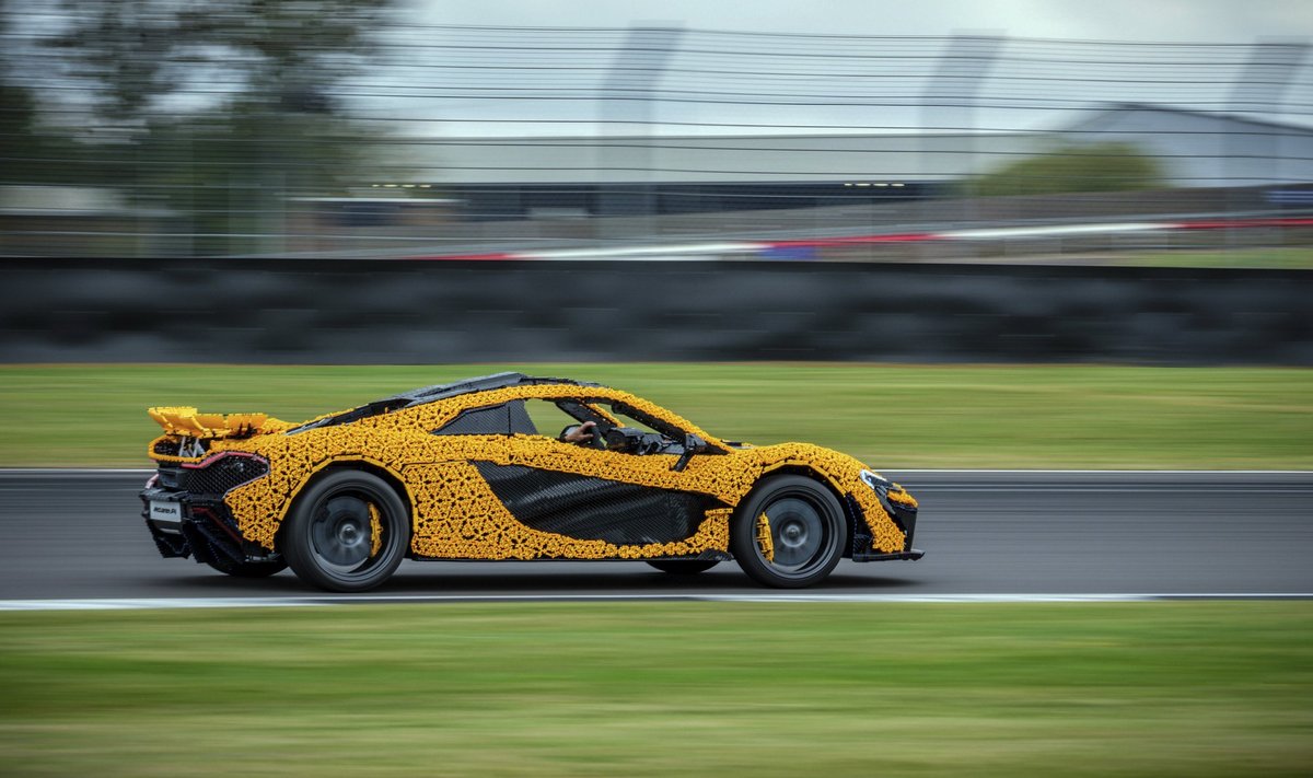 LEGO koopia McLaren P1 mudelist