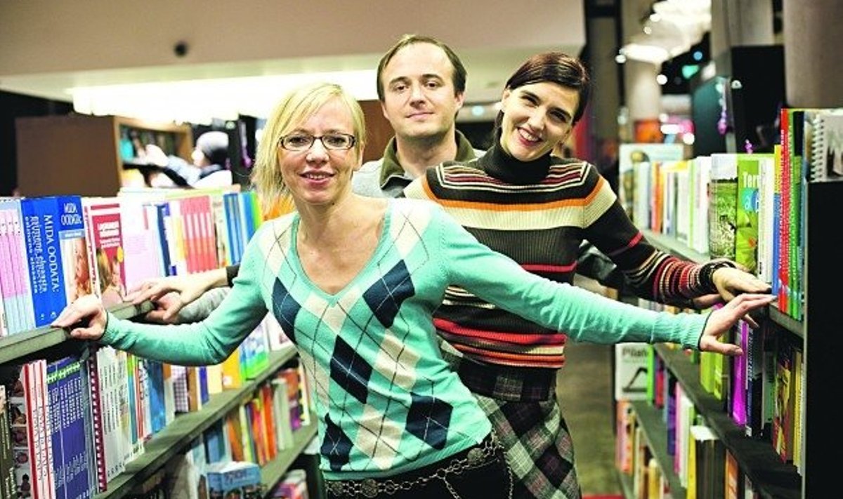 Piia Salundi, Kerli Altmart ja Andrei Errapart. Foto: JELENA RUDI