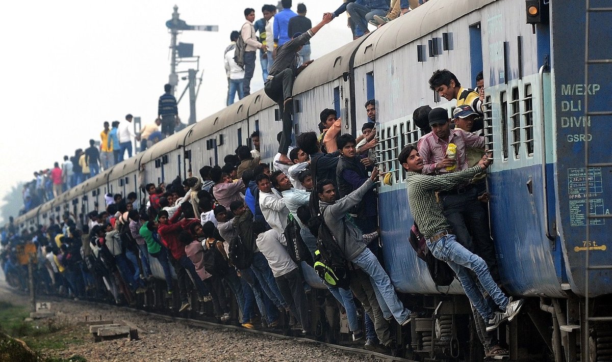 India rongide keskmine kiirus jääb praegu alla 50 km/h, kiirem sõit põhjustaks juba inimohvreid.