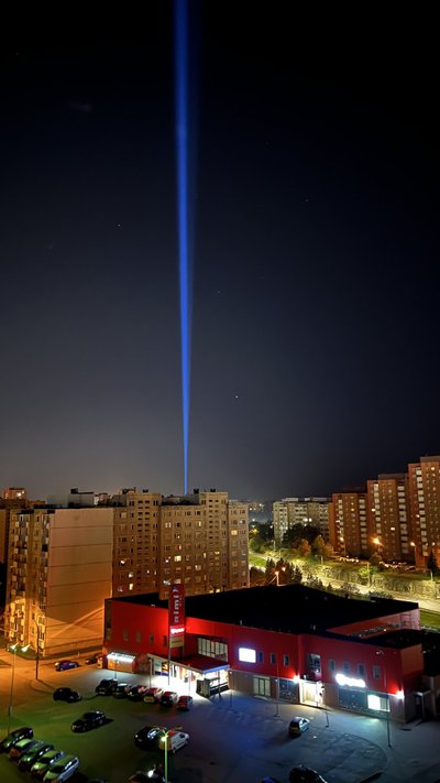 Лазерный луч над Таллинном