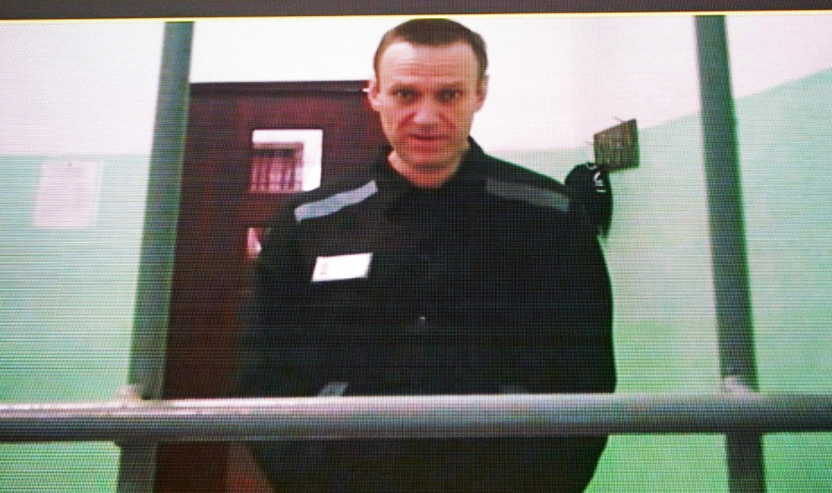 Алексей Навальный в тюрьме