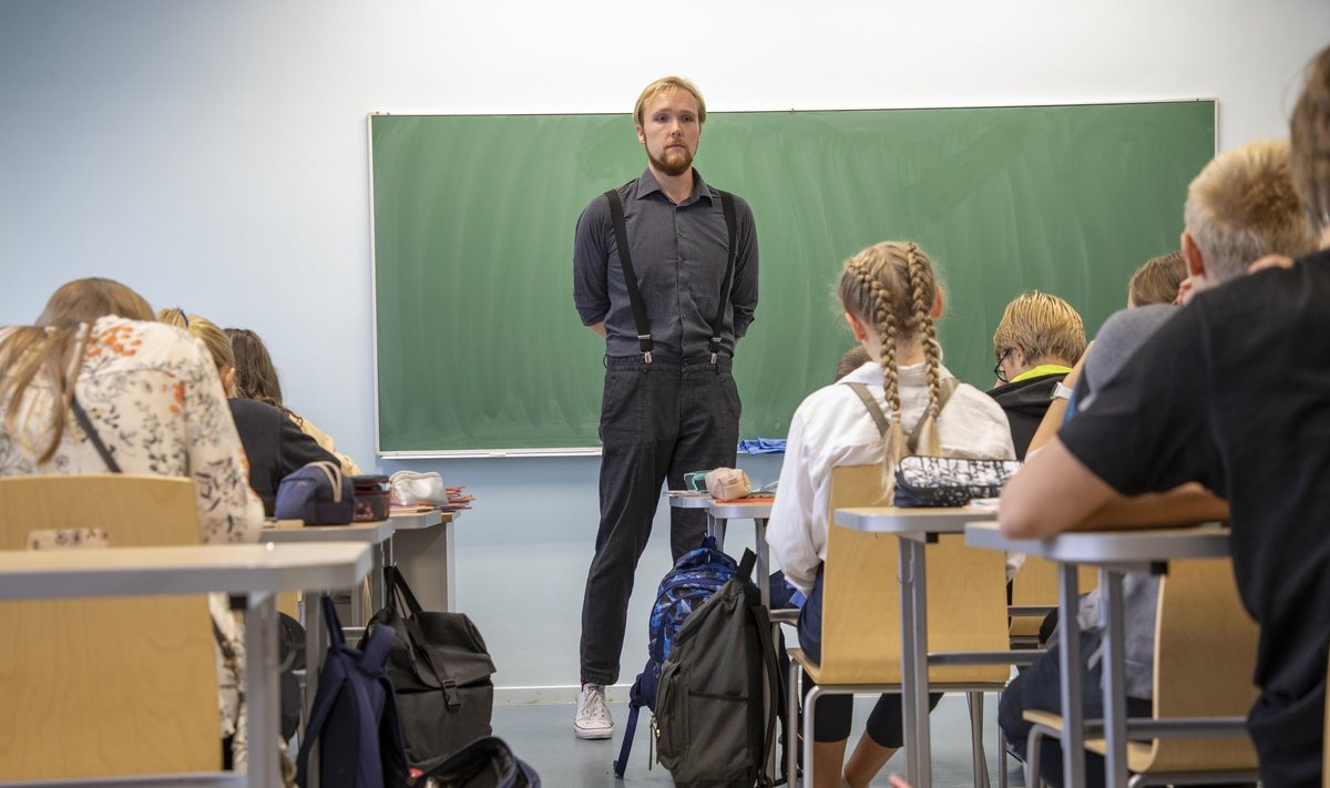 Kadrioru saksa gümnaasiumi õpetaja Rannar Park ütleb, et tõenäoliselt lahkuvad paljud pedagoogid koolist palga väiksuse, aga ka karjäärivõimaluste puudumise tõttu.