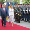 Ukraina presidendi auvahtkond pandi Kaljulaidi eest kaks korda mööda marssima