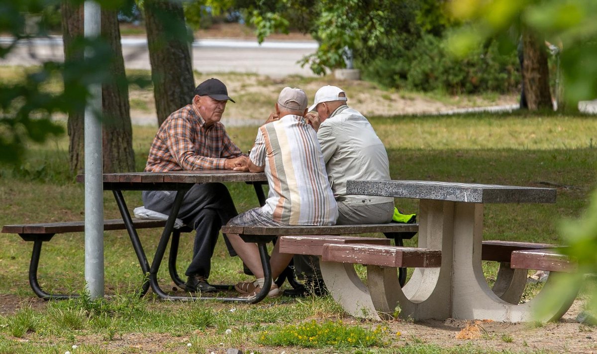 Pensionärid Tallinnas.