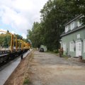 FOTOD | Riisipere-Turba raudteele paigaldati viimased rööpad