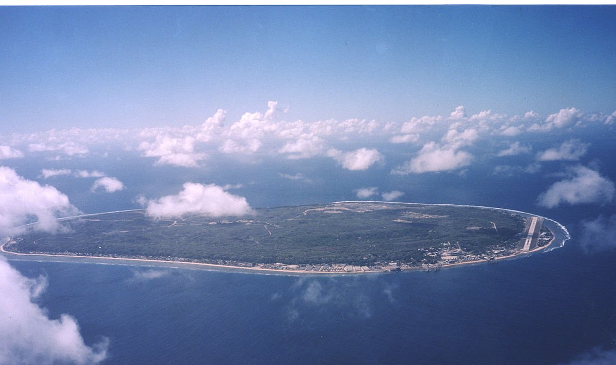 Illustreerival eesmärgil: Nauru õhust vaadelduna (foto: USA energiaministeerium / CC BY-SA 4.0 / Wikimedia Commons)