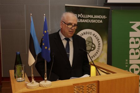 Maaeluminister Mart Järvik tõi oma ettekandes esile, et keskkonna kliimameetmetele suunatakse ÜPP vahenditest mitusada miljonit eurot.