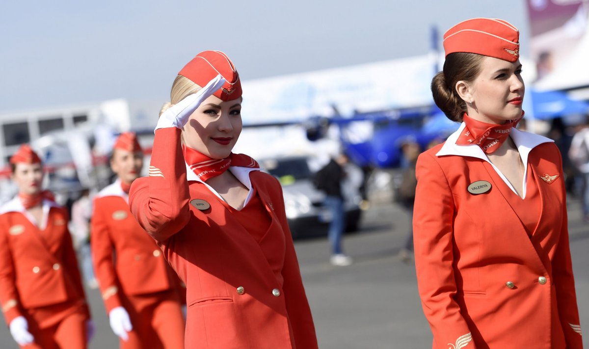 Aerofloti "noored ja siledad" stjuuardessid