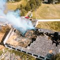 ФОТО | Поджог или проклятье? Заброшенное здание загорелось в четвертый раз за месяц