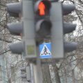 Päev liikluses: Narvas sõitis auto jalakäijale otsa, Tallinnas sai kahe auto kokkupõrkes viga kaheaastane poiss