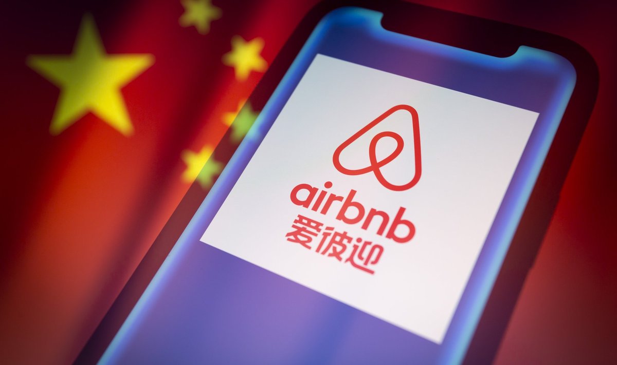 Airbnb Logo and Flag of China