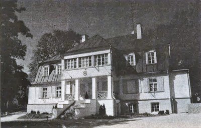 SURM ESIMESEL KORRUSEL: Laidoneri villas Tuvi (endisel Õllepruuli) tänaval asub nüüd Ameerika suursaadiku residents.