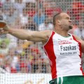 Конкурент Кантера снова "залетел" на допинге